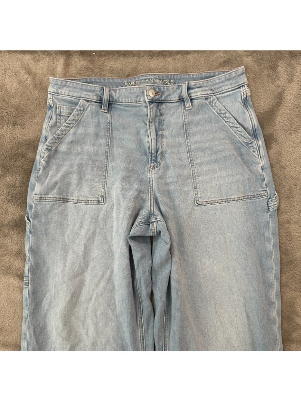 American Eagle Wide Leg Cargo Baggy Jeans Women's size 16 Super High Rise - Picture 2 of 9
